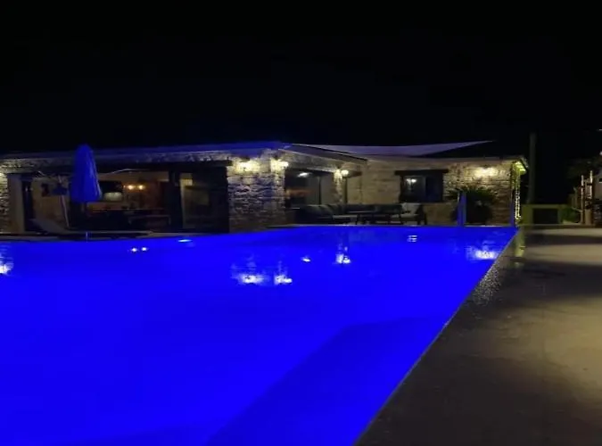 빌라 Stalla Kaštel Stari